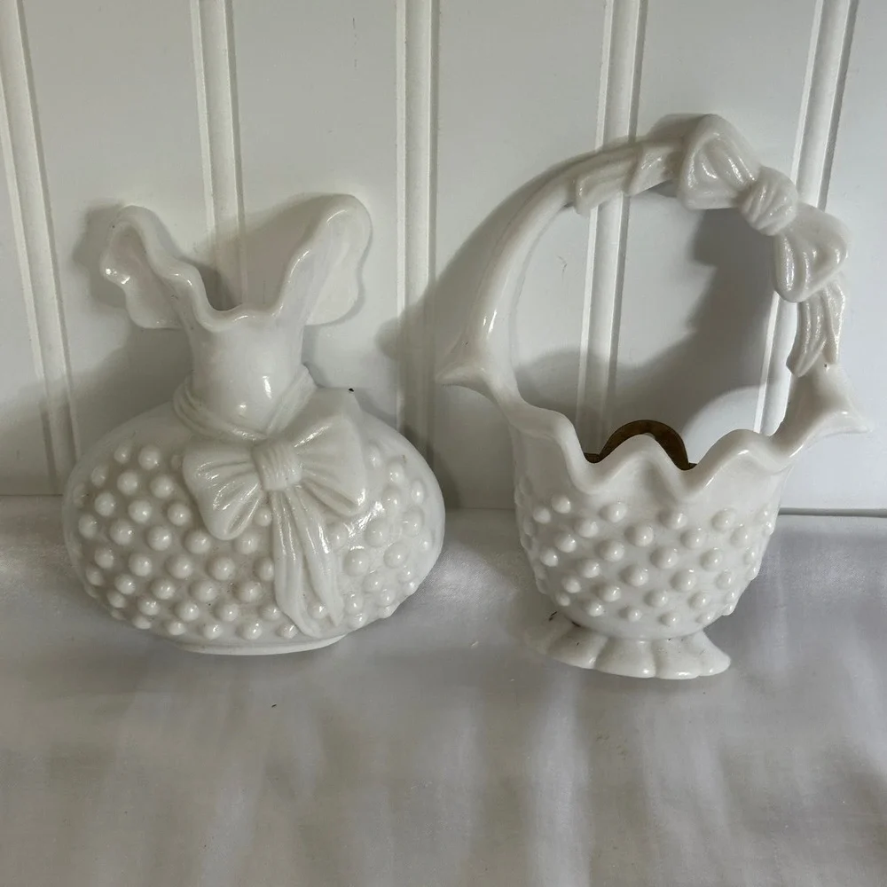 Homco Wall Pocket Set Home Decor White Excellent Hobnail Bow Plastic Vases‎